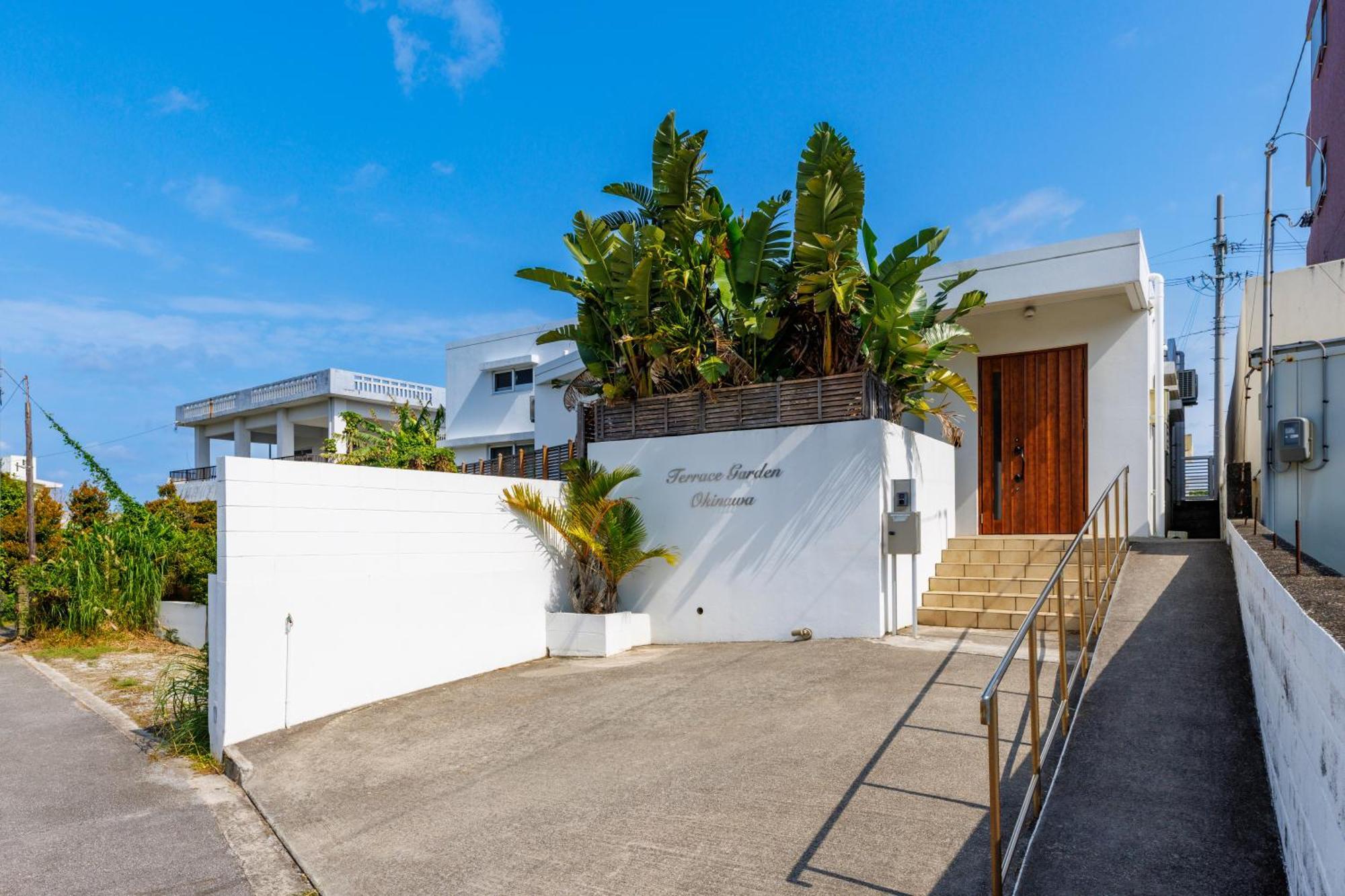 فيلا Terrace Garden Okinawa أونا المظهر الخارجي الصورة
